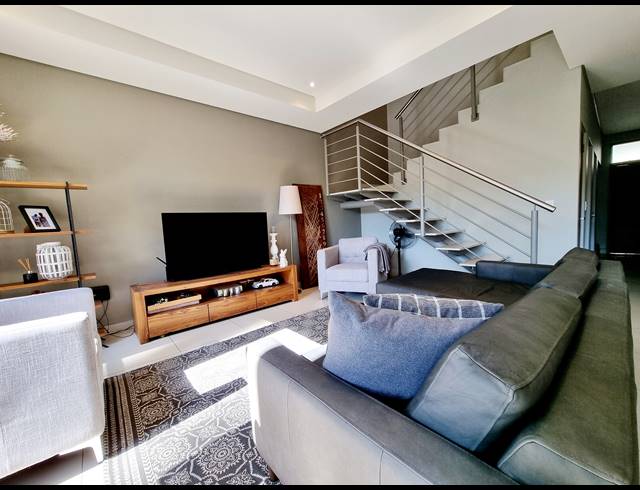 3 BEDROOM CLUSTER RENTED IN OAKLANDS